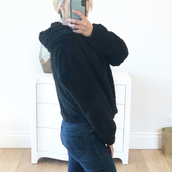 LAST 1! Black Faux Fur Hoodie Cardigan - Picture 5 of 8